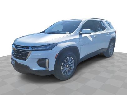 Used 2023 Chevrolet Traverse LT