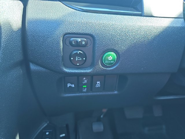 Used 2019 Honda Pilot Touring image 31