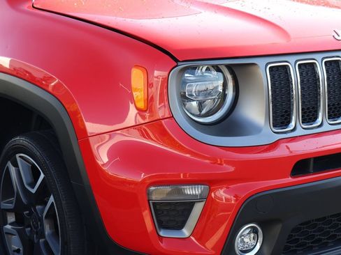 Used 2019 Jeep Renegade Limited w/ LED Lighting Group AWD/4WD image 4