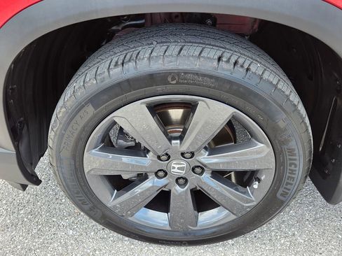 Certified 2023 Honda Pilot Sport image 21