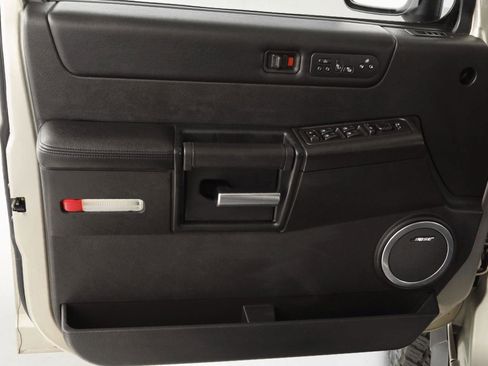 Used 2006 HUMMER H2 image 21