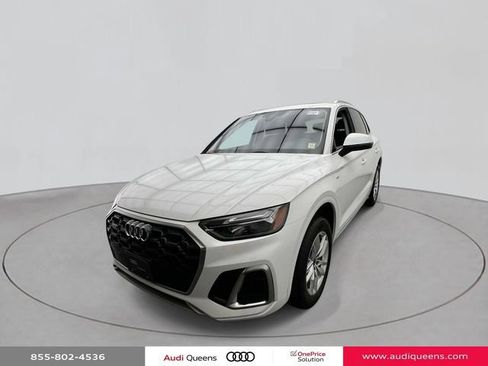 Used 2023 Audi Q5 2.0T Premium w/ Convenience Package AWD/4WD image 1