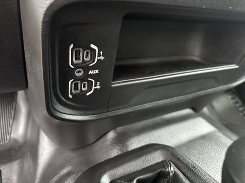 Used 2023 RAM 2500 Tradesman AWD/4WD image 39