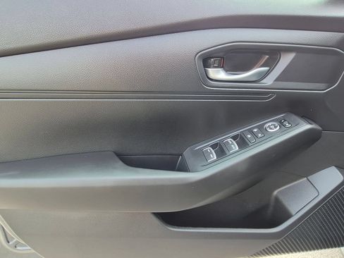 Used 2025 Honda Accord LX image 11
