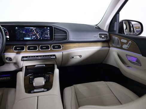 Certified 2022 Mercedes-Benz GLS 450 4MATIC image 52