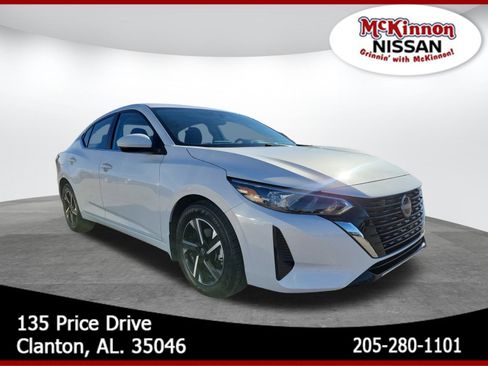 Used 2025 Nissan Sentra SV image 1