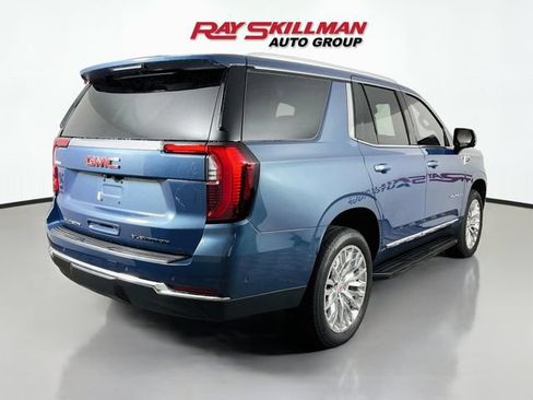 Used 2025 GMC Yukon Elevation AWD/4WD image 7