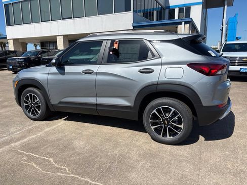 New 2026 Chevrolet TrailBlazer LT FWD image 15
