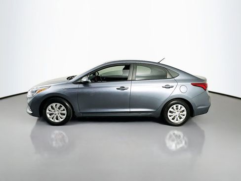 Used 2020 Hyundai Accent SE FWD image 5