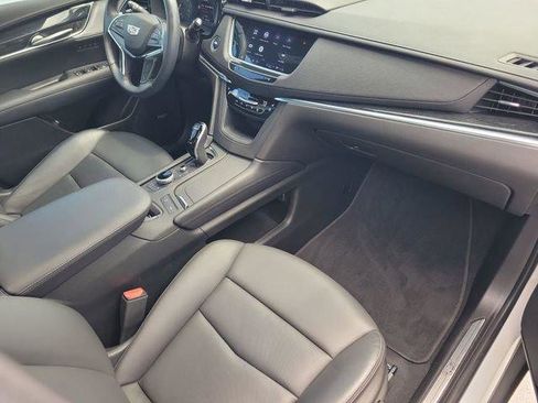 Used 2022 Cadillac XT5 Premium Luxury w/ Technology Package image 20