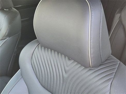 Used 2025 Hyundai Palisade Calligraphy image 16