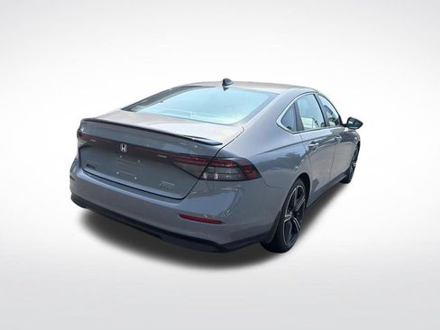 Used 2025 Honda Accord Sport image 13