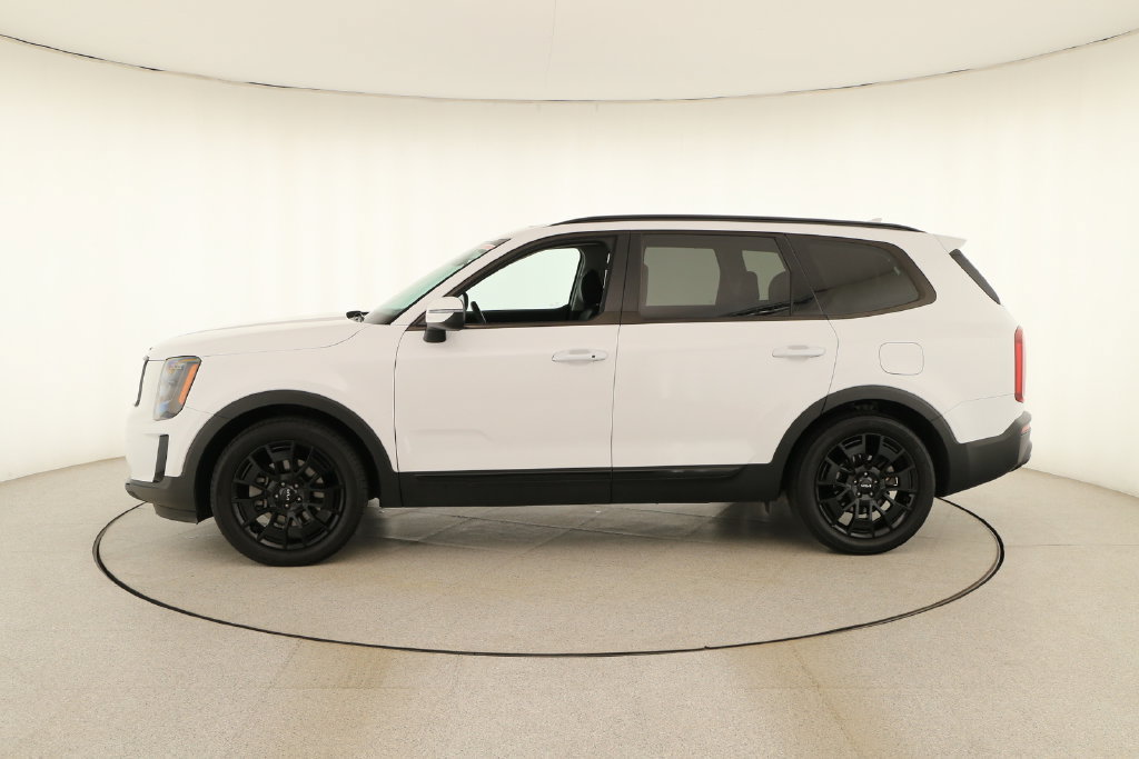 Used 2022 Kia Telluride EX w/ EX Premium Package AWD/4WD image 2