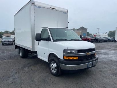 New 2025 Chevrolet Express 3500 w/ Power Convenience Package