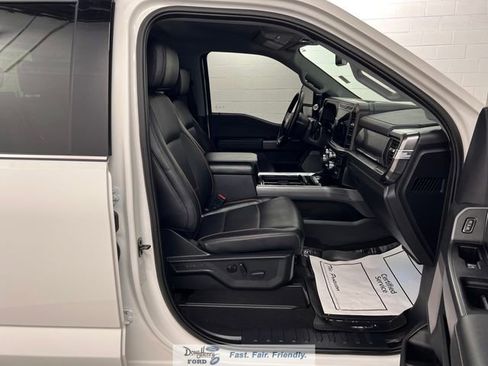 Used 2025 Ford F250 Lariat w/ Chrome Package AWD/4WD image 33