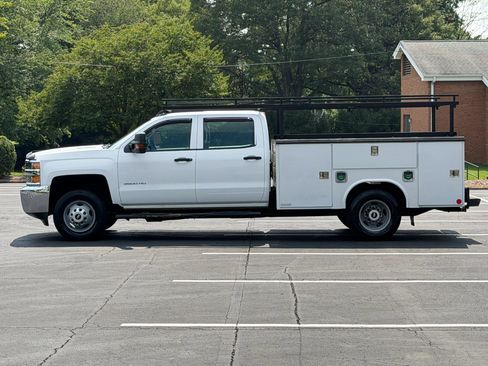 Used 2016 Chevrolet Silverado 3500 W/T w/ WT Convenience Package AWD/4WD image 2