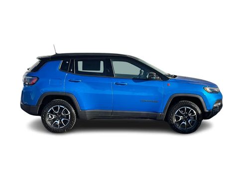 New 2026 Jeep Compass Trailhawk w/ Sun, Sound & Navigation Group image 5