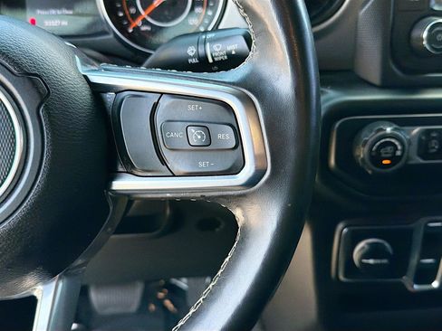 Used 2020 Jeep Gladiator Sport w/ Quick Order Package 24S AWD/4WD image 37