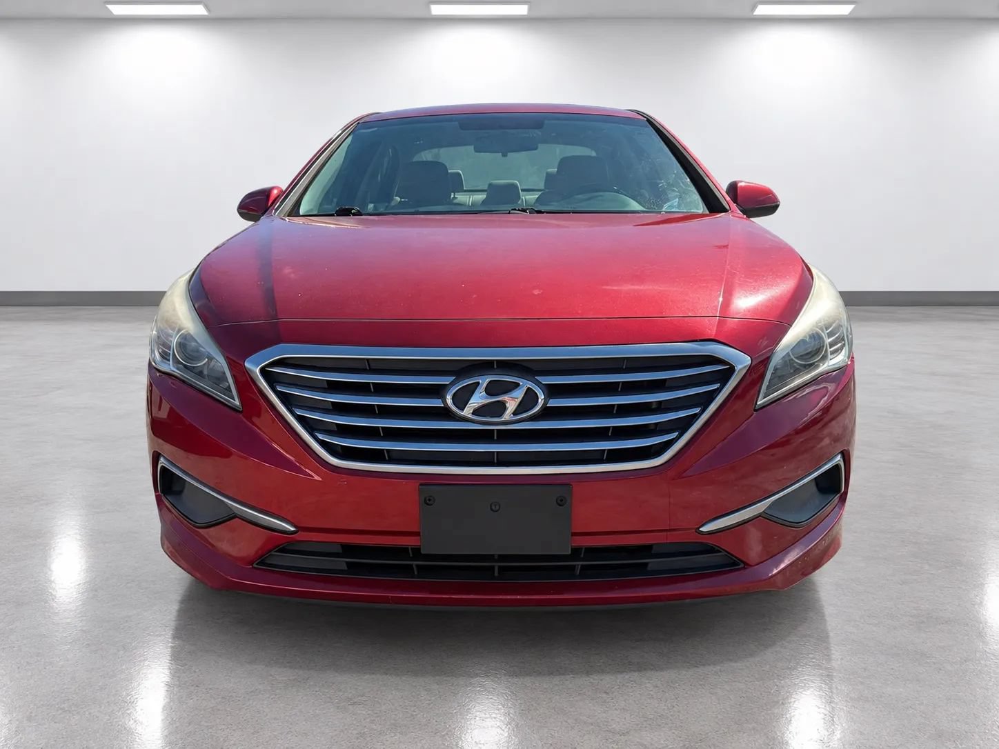 Used 2016 Hyundai Sonata SE FWD image 2