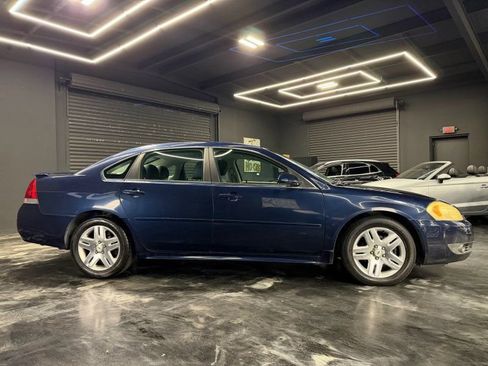 Used 2011 Chevrolet Impala LT FWD image 4