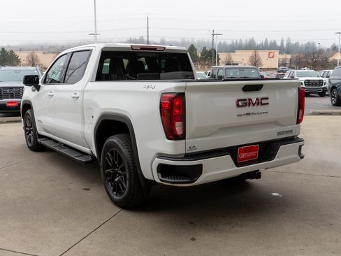 Used 2025 GMC Sierra 1500 Elevation w/ Elevation Premium Package image 5