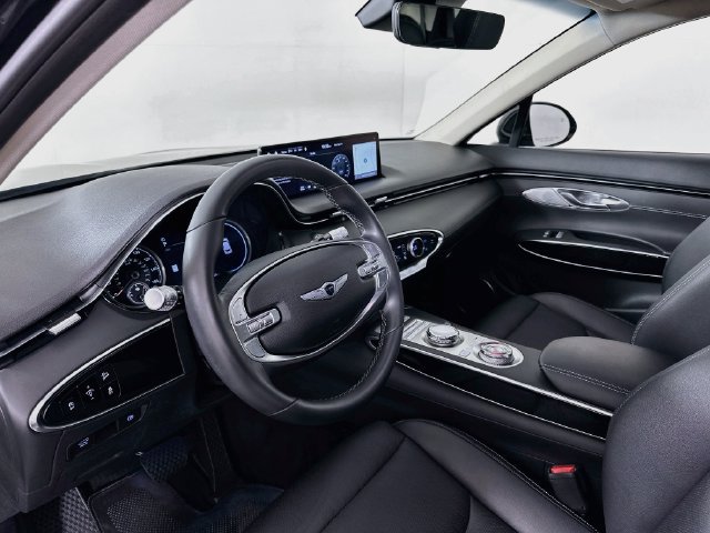 Used 2022 Genesis GV70 2.5T AWD/4WD image 9