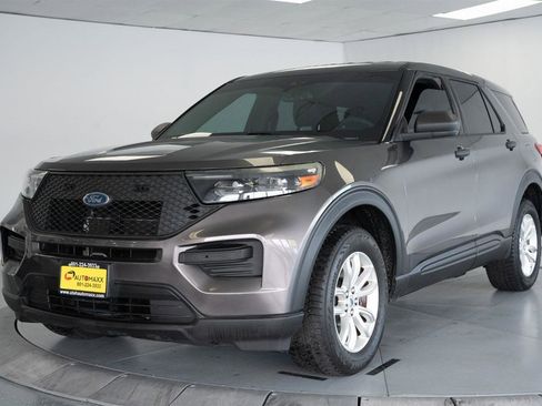 Used 2020 Ford Explorer 4WD Police Interceptor w/ Interior Upgrade Package image 3