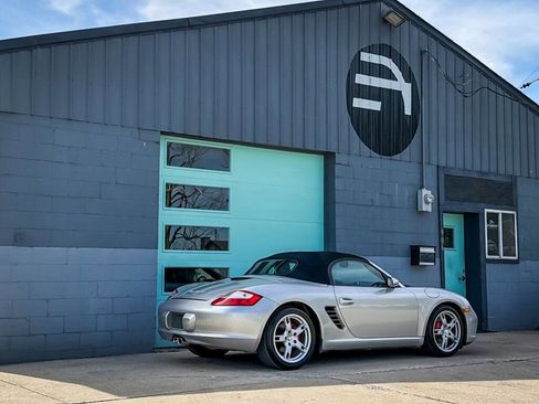 Used 2007 Porsche Boxster S RWD image 9