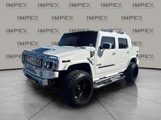 Used 2005 HUMMER H2 SUT w/ Preferred Equipment Group AWD/4WD video 1
