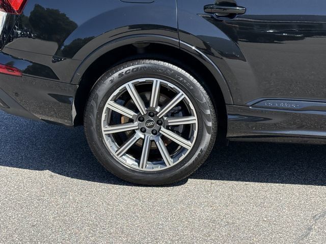 Used 2023 Audi Q7 2.0T Premium Plus AWD/4WD image 11