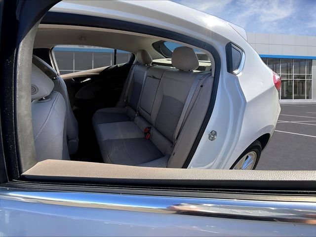 Used 2018 Chevrolet Cruze LT FWD image 24