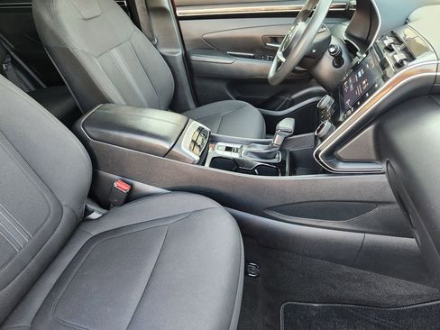 Used 2023 Hyundai Tucson SEL w/ Cargo Package image 13