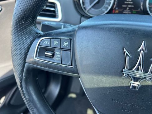 Used 2023 Maserati Ghibli GT image 38