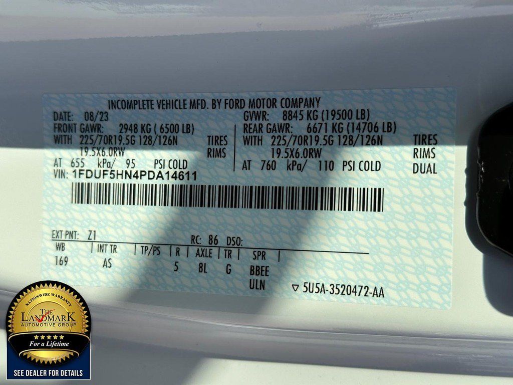 Used 2023 Ford F550 4x4 Regular Cab Super Duty image 19