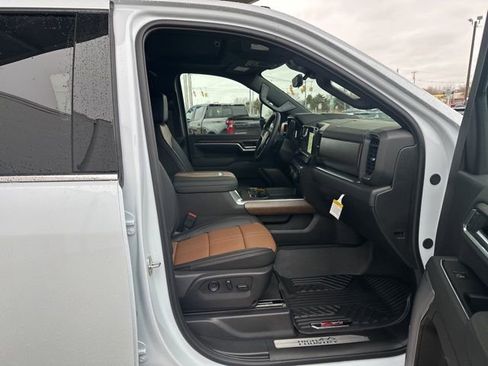 New 2026 Chevrolet Silverado 2500 High Country w/ High Country Premium Package AWD/4WD image 34
