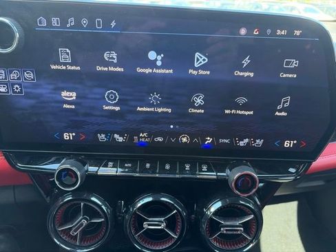 Used 2024 Chevrolet Blazer EV RS AWD/4WD image 11