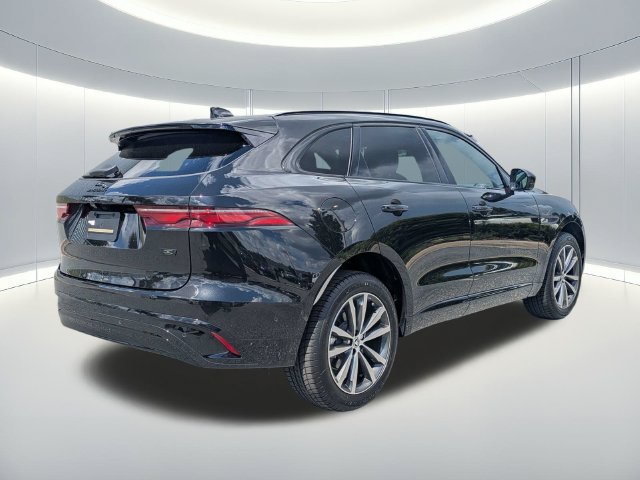 New 2026 Jaguar F-PACE R-Dynamic S AWD/4WD image 6