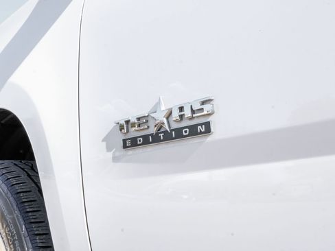 Used 2020 Chevrolet Suburban LT image 61