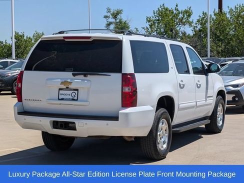 Used 2014 Chevrolet Suburban LT AWD/4WD image 3