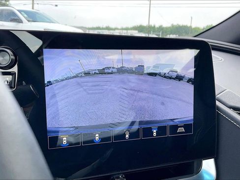Certified 2021 Chevrolet Corvette Stingray Preferred Cpe w/ Body-Color Dual Roof Package RWD image 11