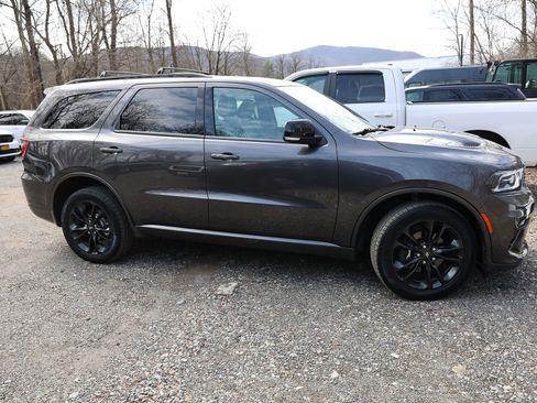 Used 2021 Dodge Durango GT image 2