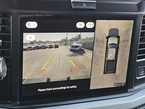 New 2026 Ford F250 XLT w/ XLT Premium Package image 17