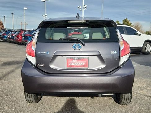 Used 2015 Toyota Prius C Four image 11