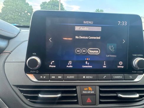 Used 2021 Nissan Altima 2.5 SR w/ SR Premium Package FWD image 15