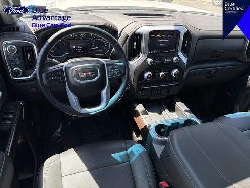 Used 2023 GMC Sierra 3500 SLT w/ SLT Premium Package AWD/4WD image 9