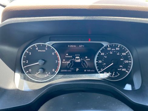 Used 2023 Nissan Rogue SV AWD/4WD image 15