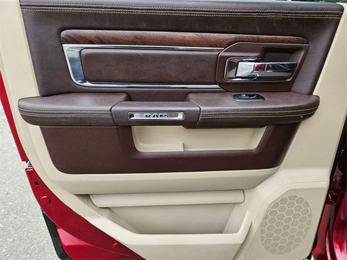 Used 2015 RAM 1500 Laramie Longhorn image 20