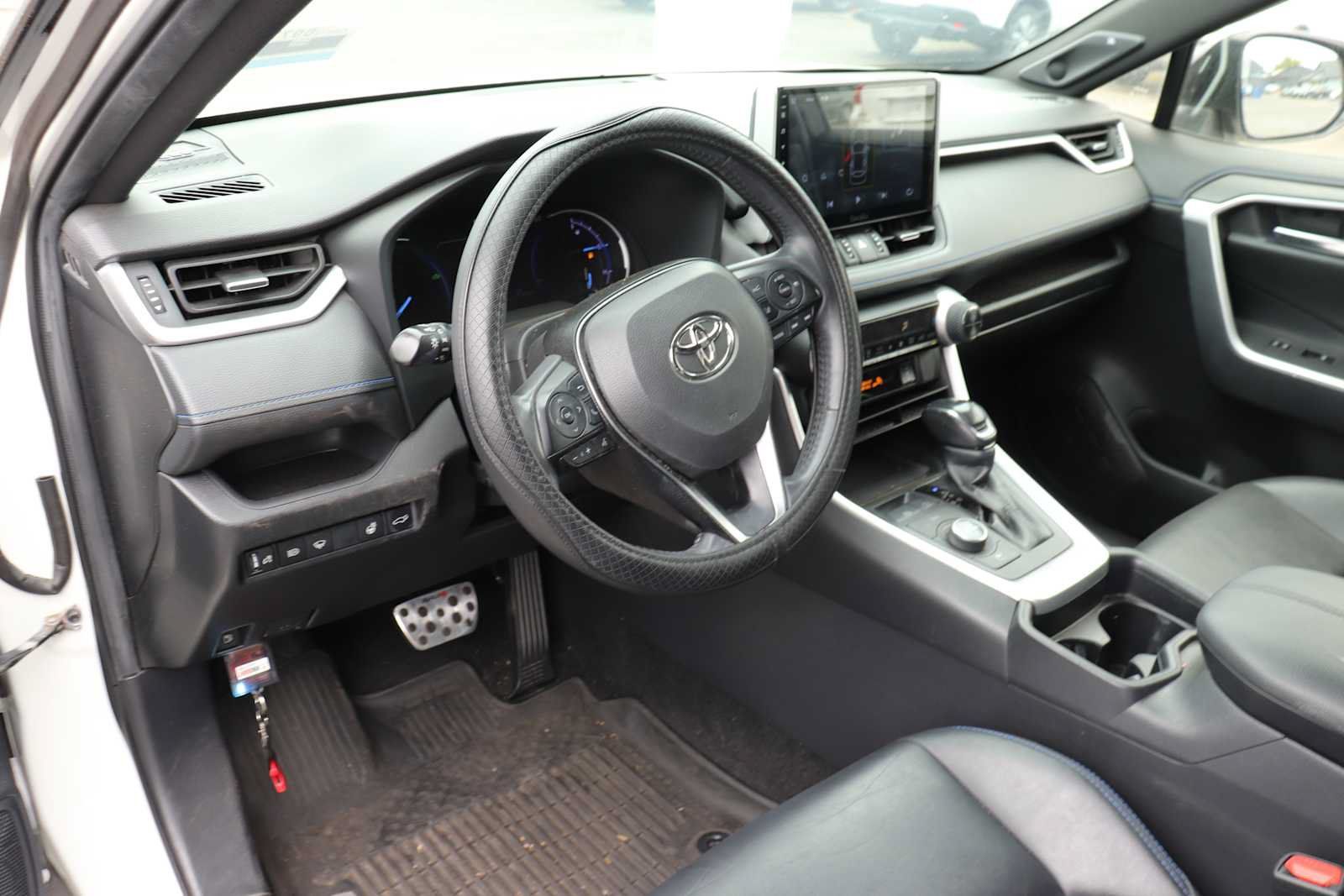 Certified 2019 Toyota RAV4 XSE AWD/4WD image 10