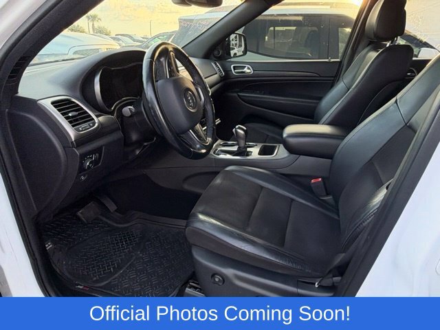 Used 2020 Jeep Grand Cherokee Altitude AWD/4WD image 7