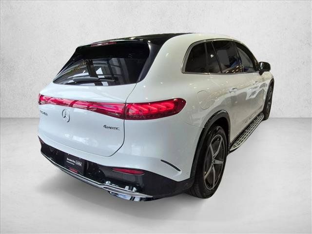 Certified 2023 Mercedes-Benz EQS 450+ 4MATIC SUV w/ Exclusive Trim Package image 5